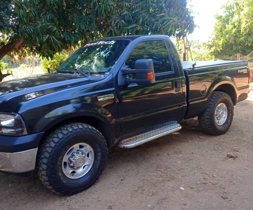 FORD F-250 4.2 XL 4X2 CS TURBO INTERCOOLER DIESEL 2P MANUAL FORD F-250 4.2 XL 4X2 CS TURBO INTERCOOLER DIESEL 2P MANUAL